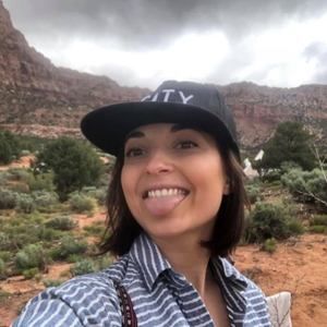 Meet your Posher, Katina